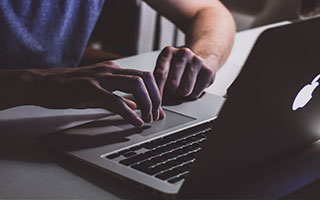 打到最后心态崩了！郭昊文30分钟13中3&三分5中1末节5犯毕业 - 欧联杯赛程