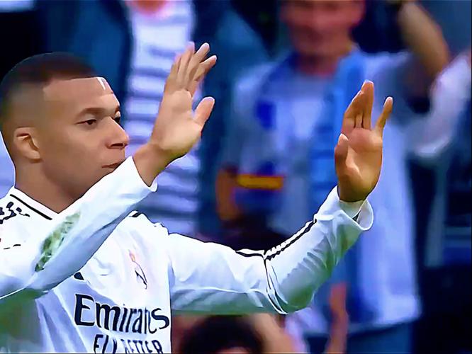 今晚打响！皇马客战塞尔塔：姆总伤缺谁能扛旗止住两连败