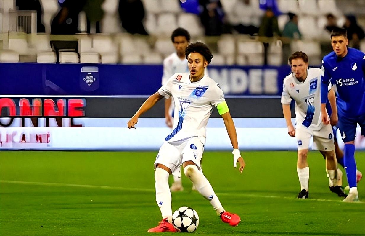 喜讯!巴顿和谢维军本赛季将回到自己熟悉的位置挑大梁,值得期待