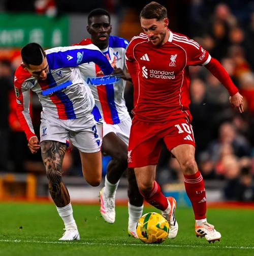 神锋29分钟3球欧冠资格卡位战变惨案：11.6亿豪门41终结3轮不胜