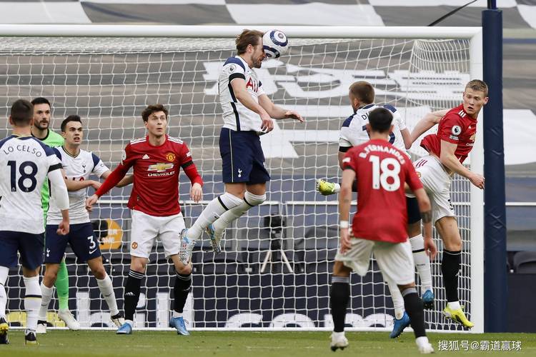 足总杯曼联对热刺预测（曼联与热刺足球比分预测）