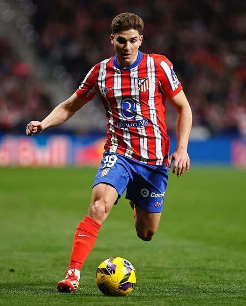 阿尔瓦雷斯：我在马竞很开心我们将一起追求更多胜利