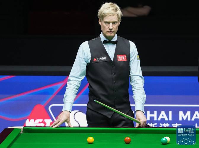 斯诺克世界公开赛32进16轮次，特鲁姆普52战胜佩奇