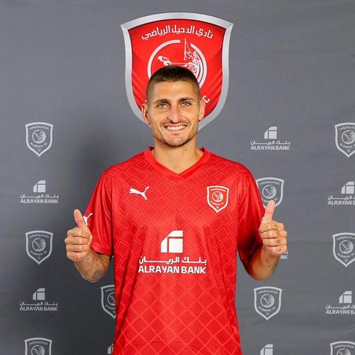 记者:加图索原计划征召维拉蒂,但球员却几周前受伤无法及时复出