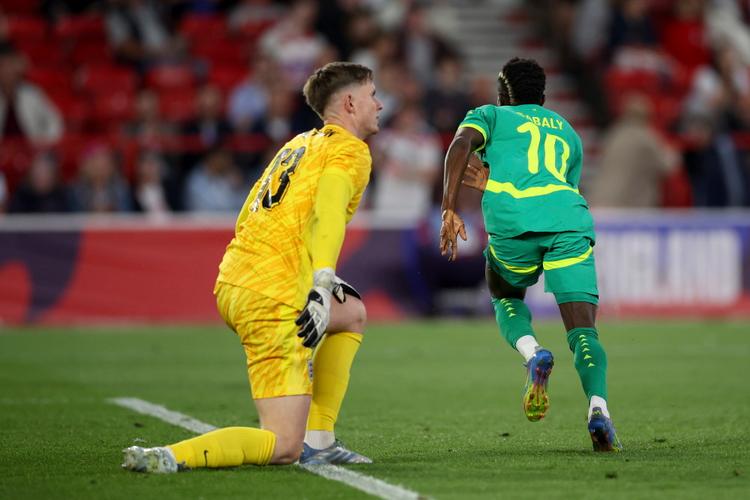 盖耶社媒谈塞内加尔被剥夺冠军：没人能夺走我们夺冠的回忆