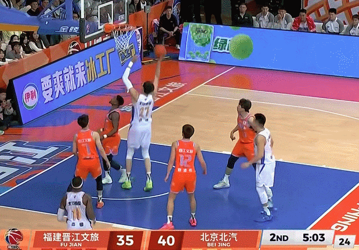 火力凶猛！皮特森连续超远三分命中帮助福建领先山西两位数