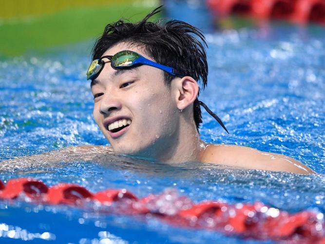 中国游泳公开赛男子100蛙泳:董志豪与郑英昊成绩相同,并列夺金