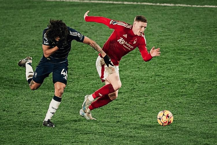 努诺点评维拉表现超群呼吁自我反省与应对策略_英超直播