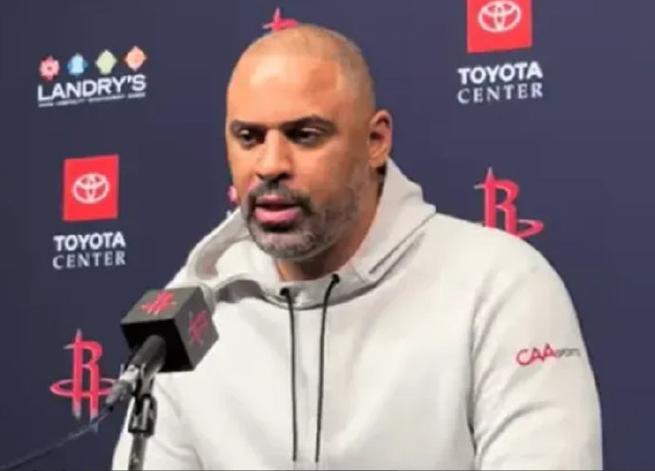 KD即将超乔丹！乌度卡：他破纪录几乎成了家常便饭没啥可惊讶的