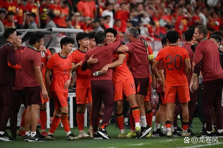 错失绝杀!U23国足后点双鬼拍门,可惜头球打偏