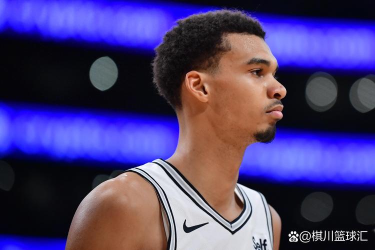 帕金斯:有太多球员在给NBA抹黑了而文班则是NBA宝贵的财富