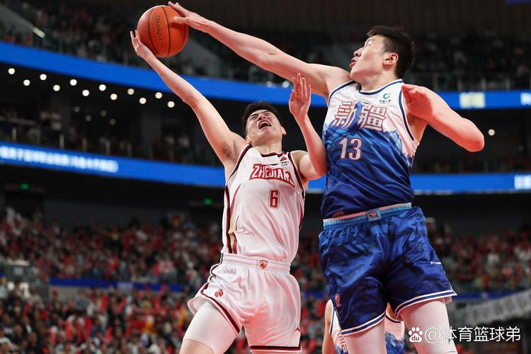 三分挺准也顶不住！新疆全场外线25中13命中率高达52%