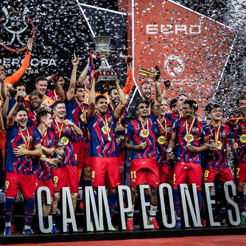 大胜!女足欧冠8强首回合:巴萨62皇马普特拉斯点射帕乔尔双响