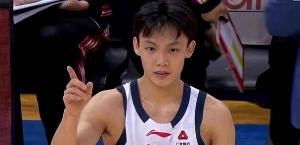 还需调整！徐杰10投3中拿到10分4板2助0失误正负值+26