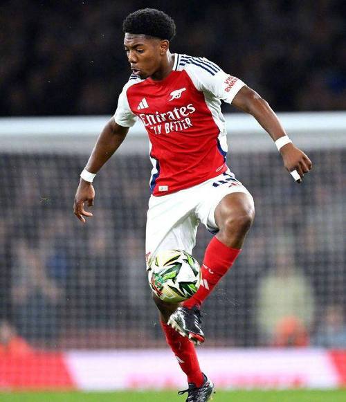 天空记者:斯凯利进入曼联左后卫引援名单,阿森纳需卖人才能引援