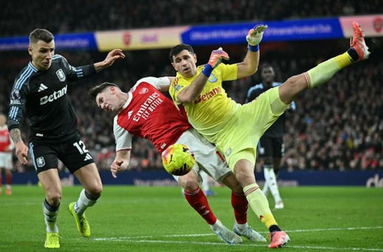 换掉约克雷斯卡拉格:阿森纳攻击线只能算一般,仍需买一名中锋