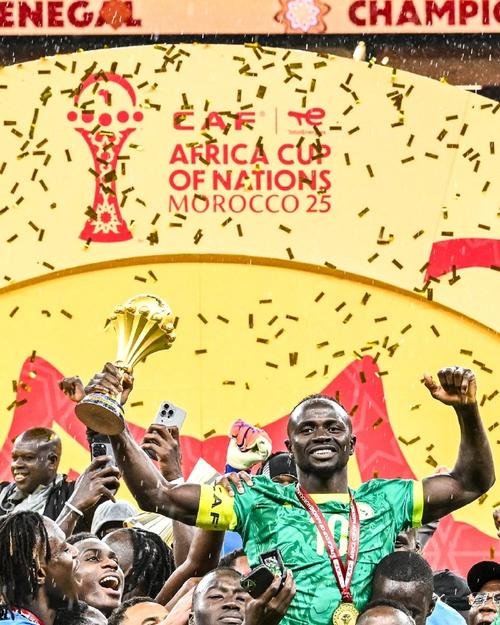 不还奖杯！塞内加尔国家队官方：3月28日赛前展示非洲杯冠军