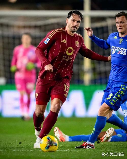 马伦:意大利的足球风格非常适合我,在罗马我们强调进攻